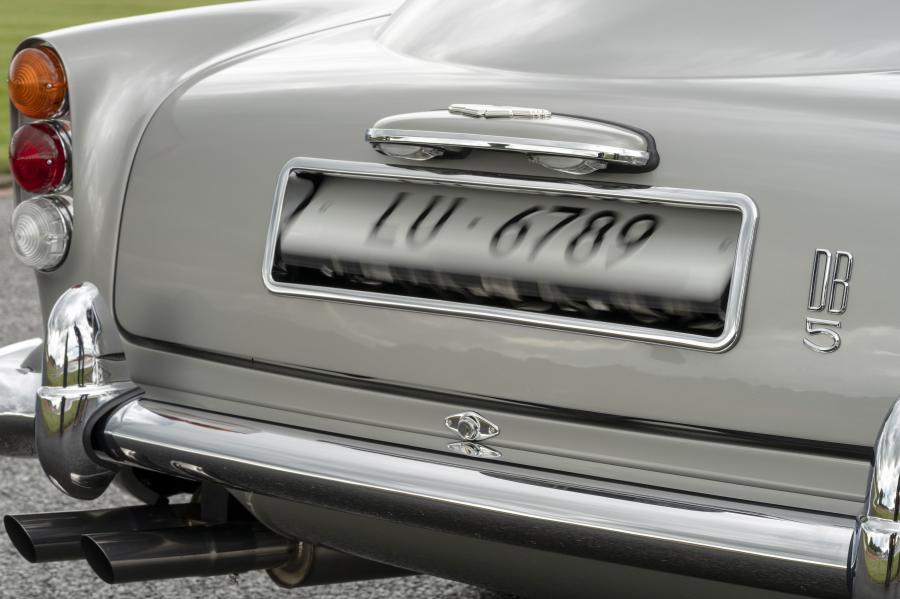 Детали экстерьера Aston Martin DB5 Goldfinger Continuation 2020 года  (фото 20 из 40)